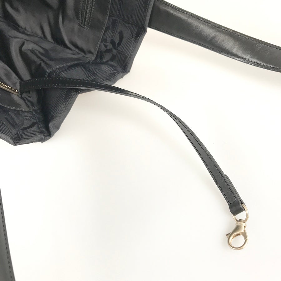 シャネル トートバッグ