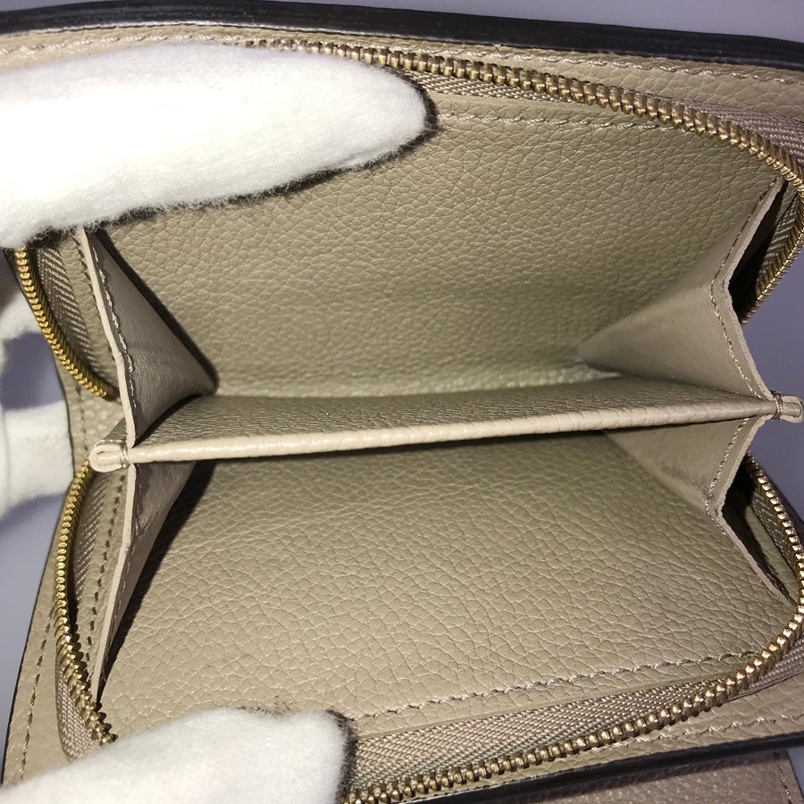 ルイ・ヴィトン 二つ折り財布
