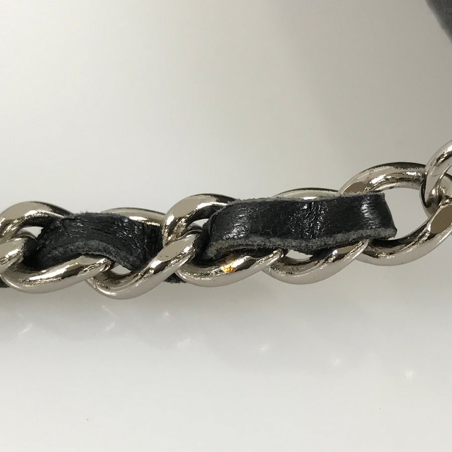 シャネル ショルダーバッグ