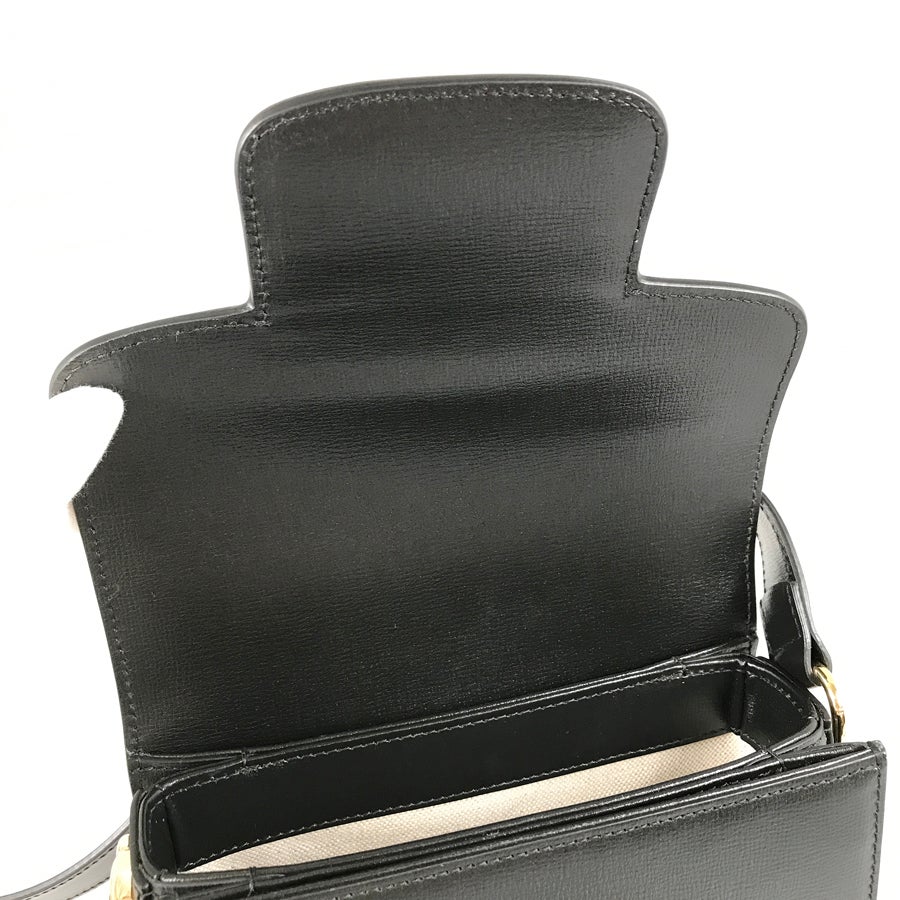グッチ ショルダーバッグ