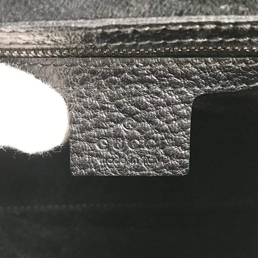 グッチ ショルダーバッグ