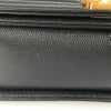 シャネル ショルダーバッグ