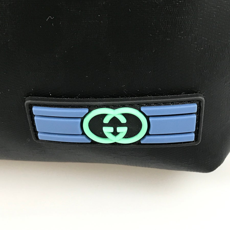グッチ ボディバッグ