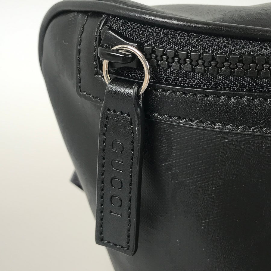グッチ ボディバッグ