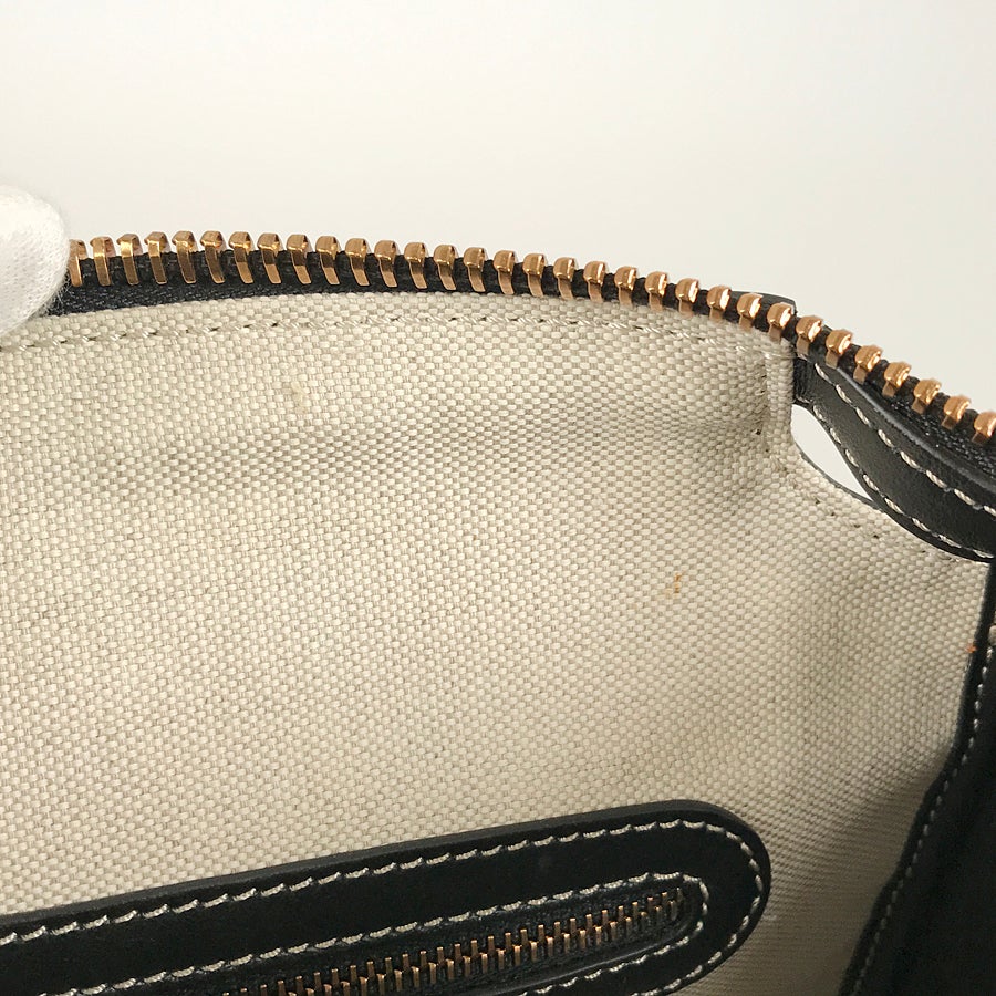 トッズ ショルダーバッグ