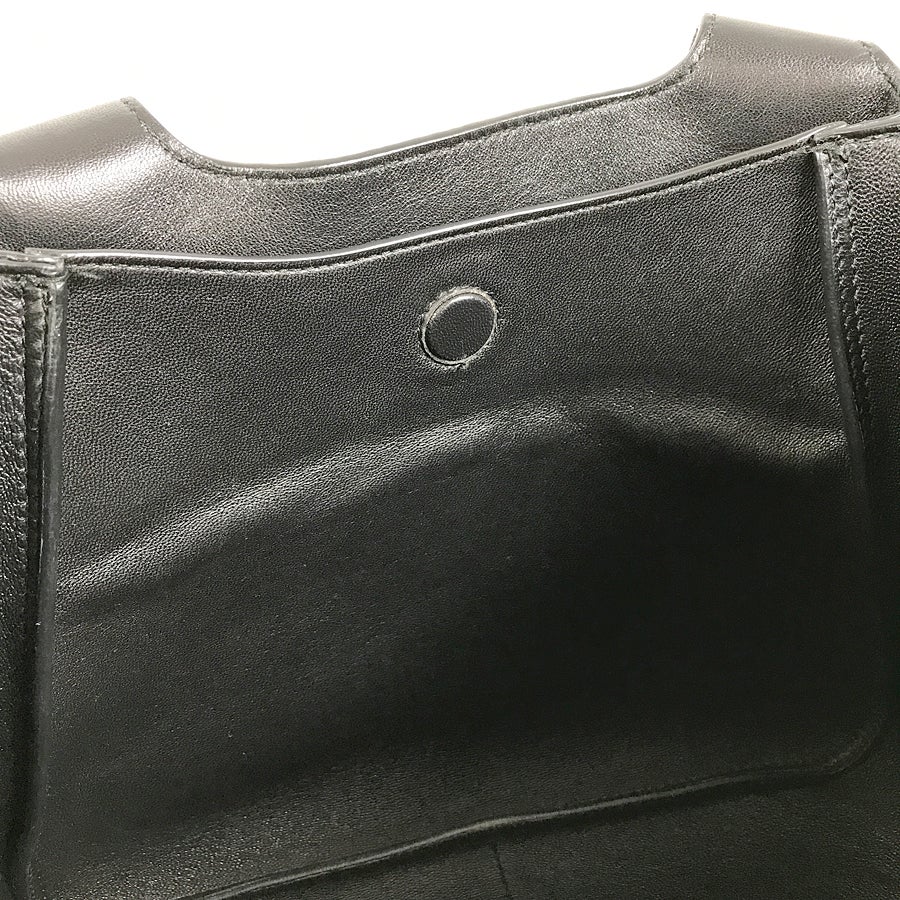 プラダ トートバッグ