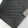 シャネル ショルダーバッグ