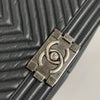 シャネル ショルダーバッグ