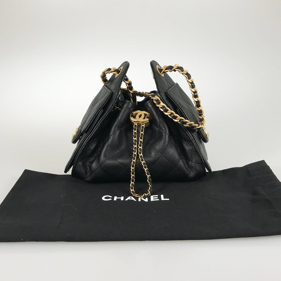 シャネル ショルダーバッグ