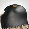 サルヴァトーレフェラガモ ショルダーバッグ
