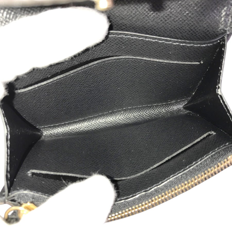 ルイ・ヴィトン 二つ折り財布