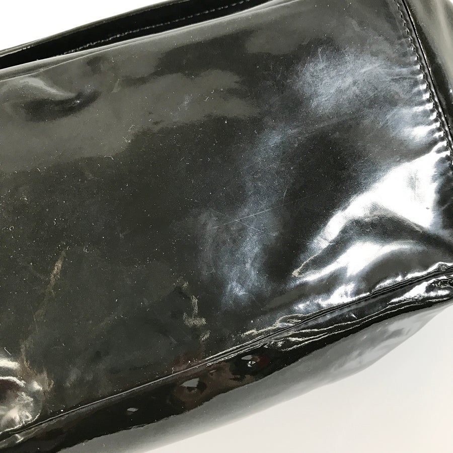 シャネル ショルダーバッグ