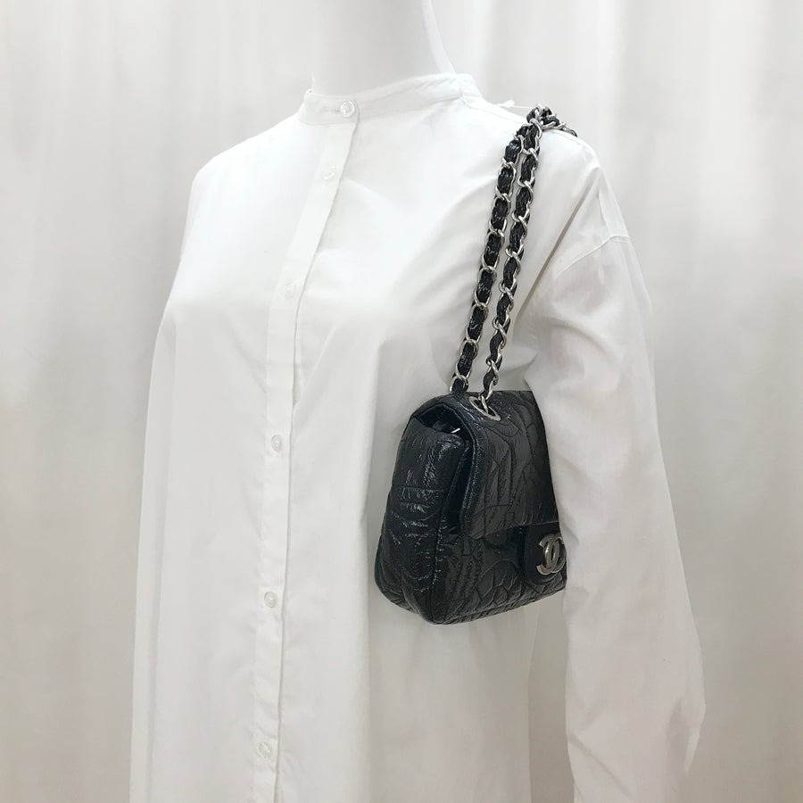 シャネル ショルダーバッグ