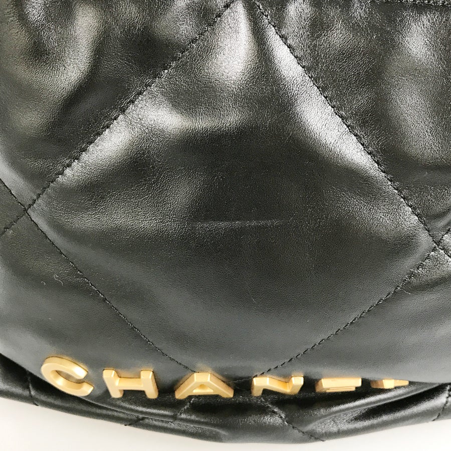 シャネル ショルダーバッグ