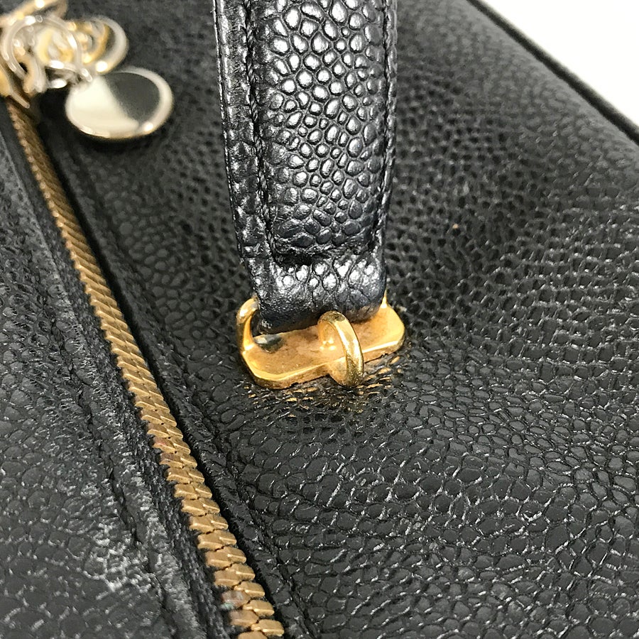シャネル ハンドバッグ