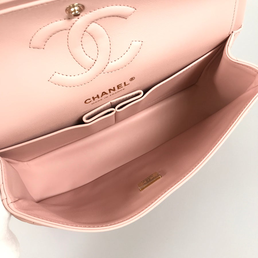 シャネル ショルダーバッグ