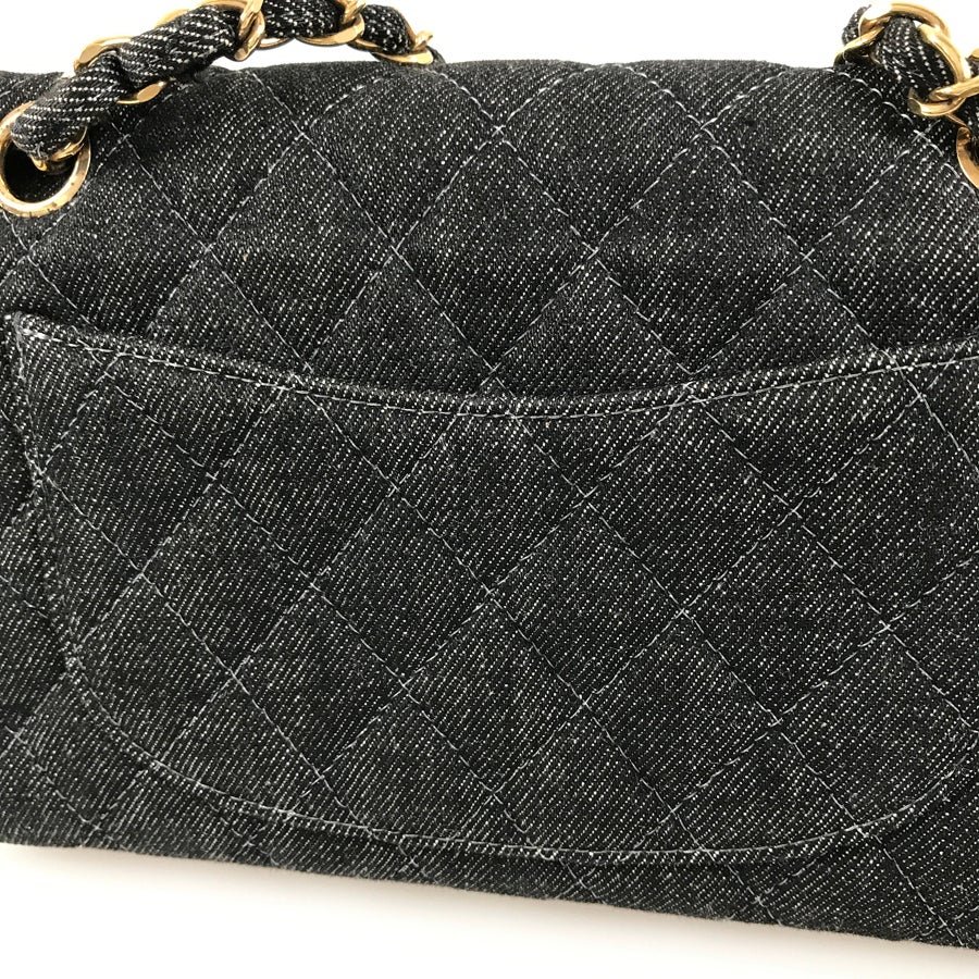 シャネル ショルダーバッグ