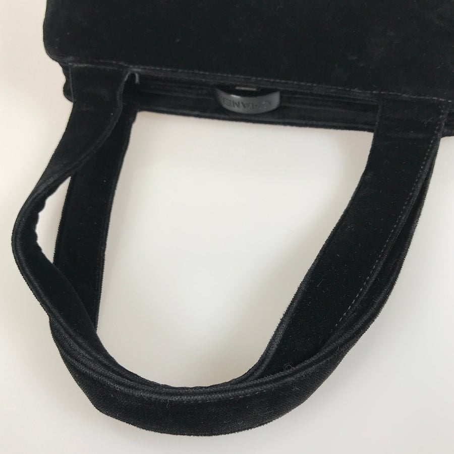シャネル ハンドバッグ