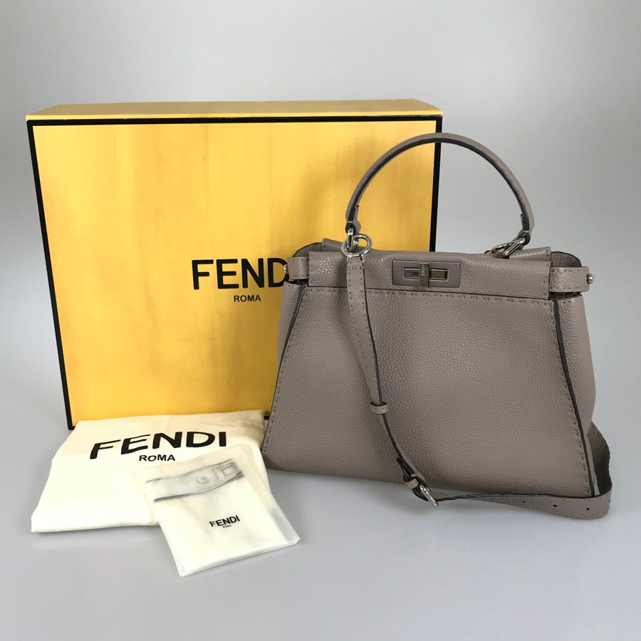 フェンディ ハンドバッグ