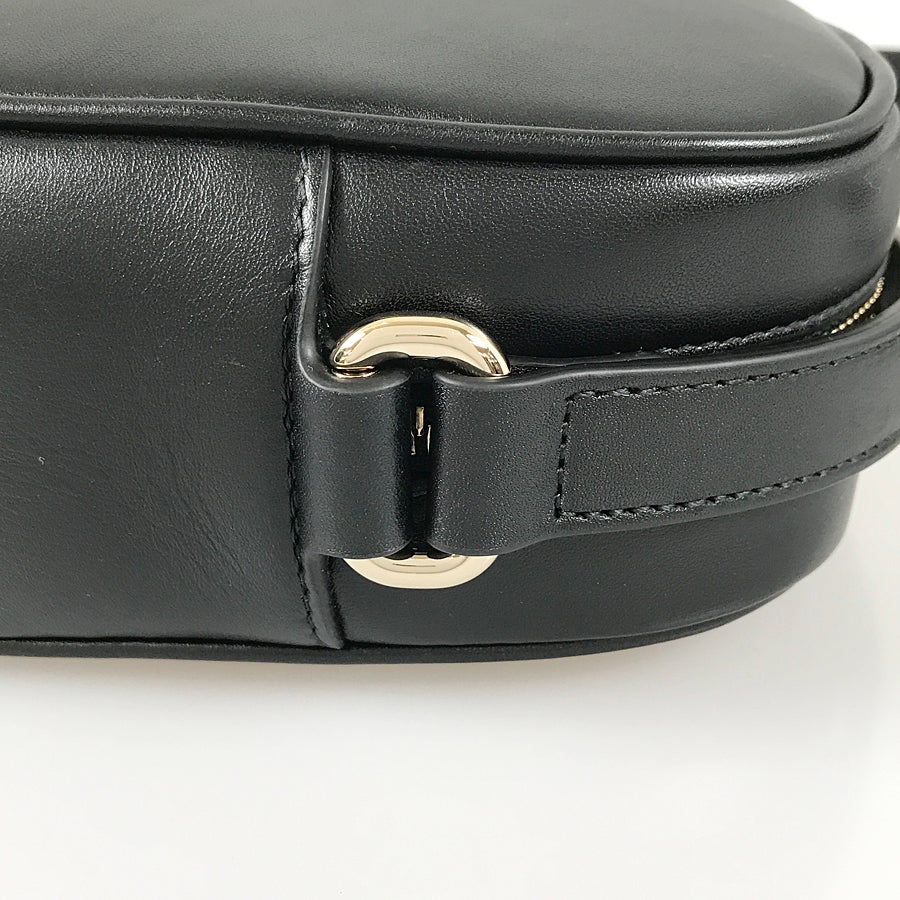 グッチ ショルダーバッグ