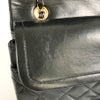シャネル ショルダーバッグ