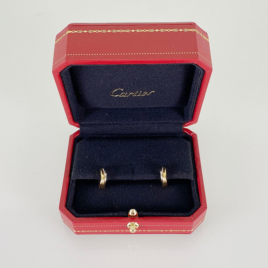 カルティエ ピアス