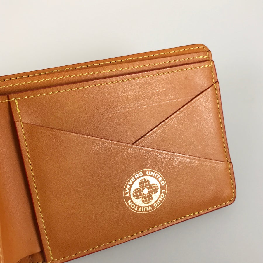ルイ・ヴィトン 二つ折り財布