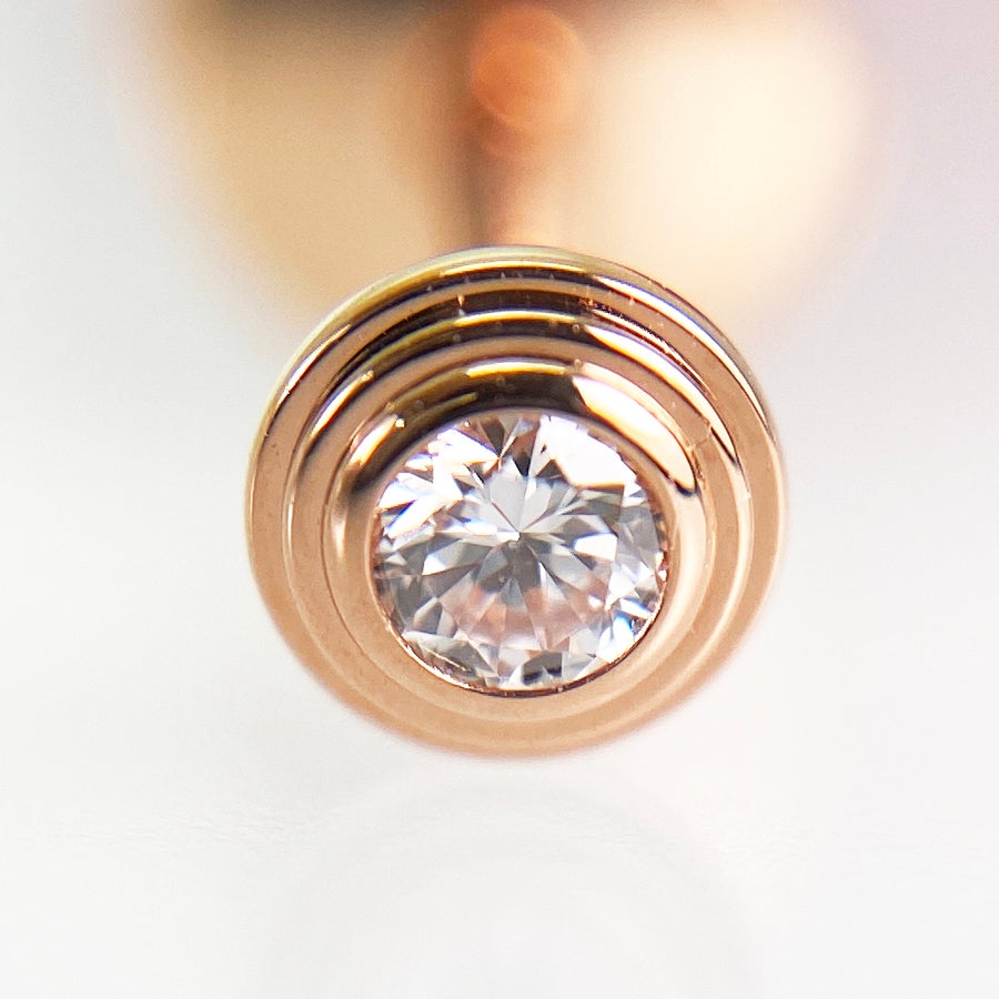 カルティエ ピアス