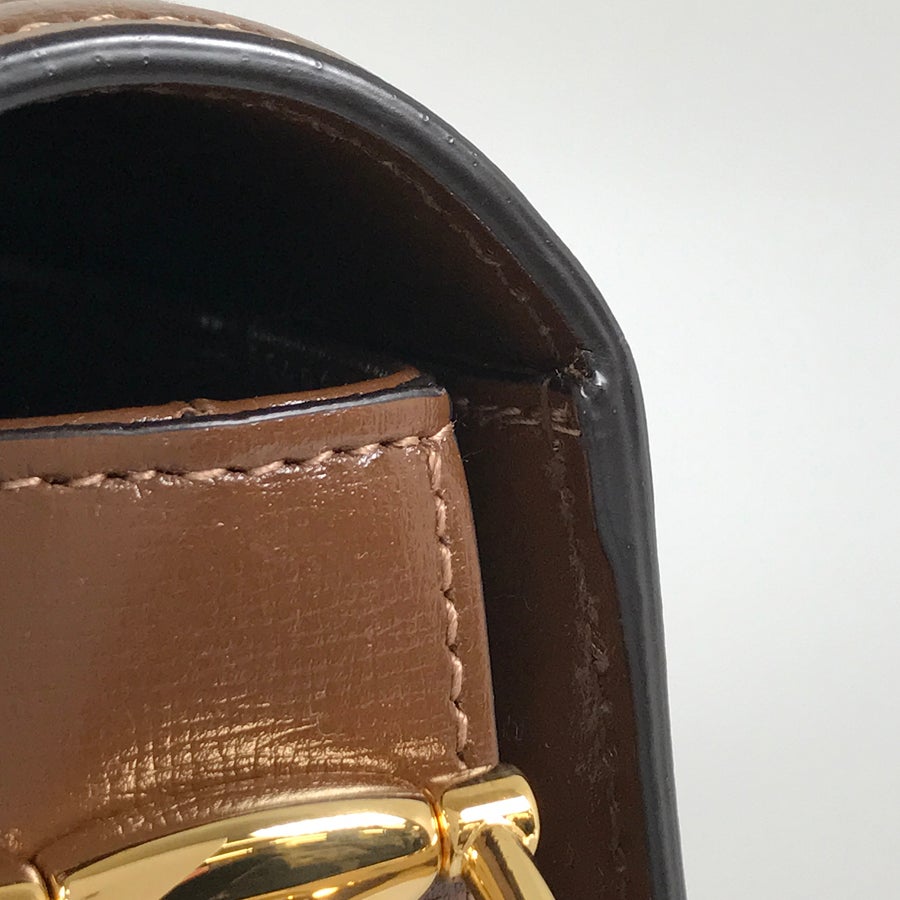 グッチ ショルダーバッグ