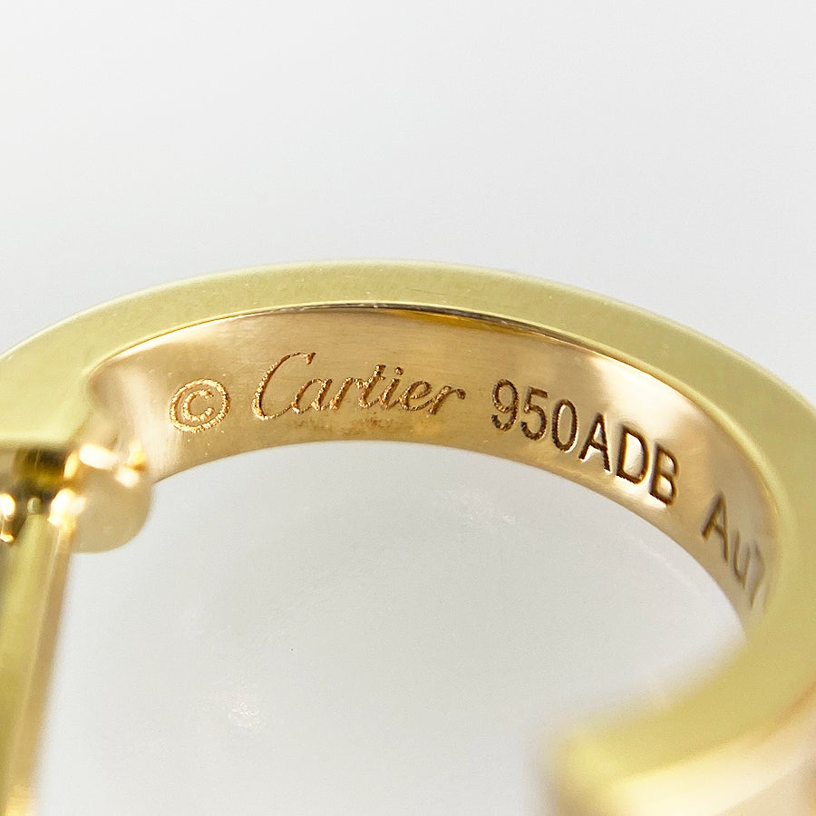 カルティエ ピアス