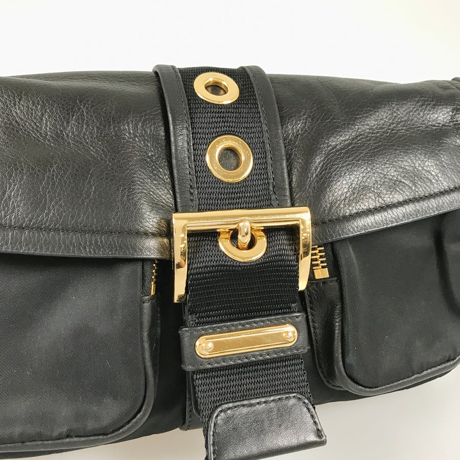 プラダ ショルダーバッグ