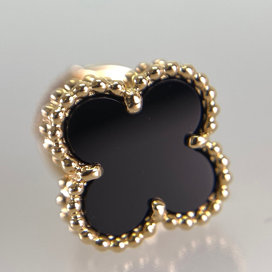 ヴァンクリーフ＆アーペル ピアス