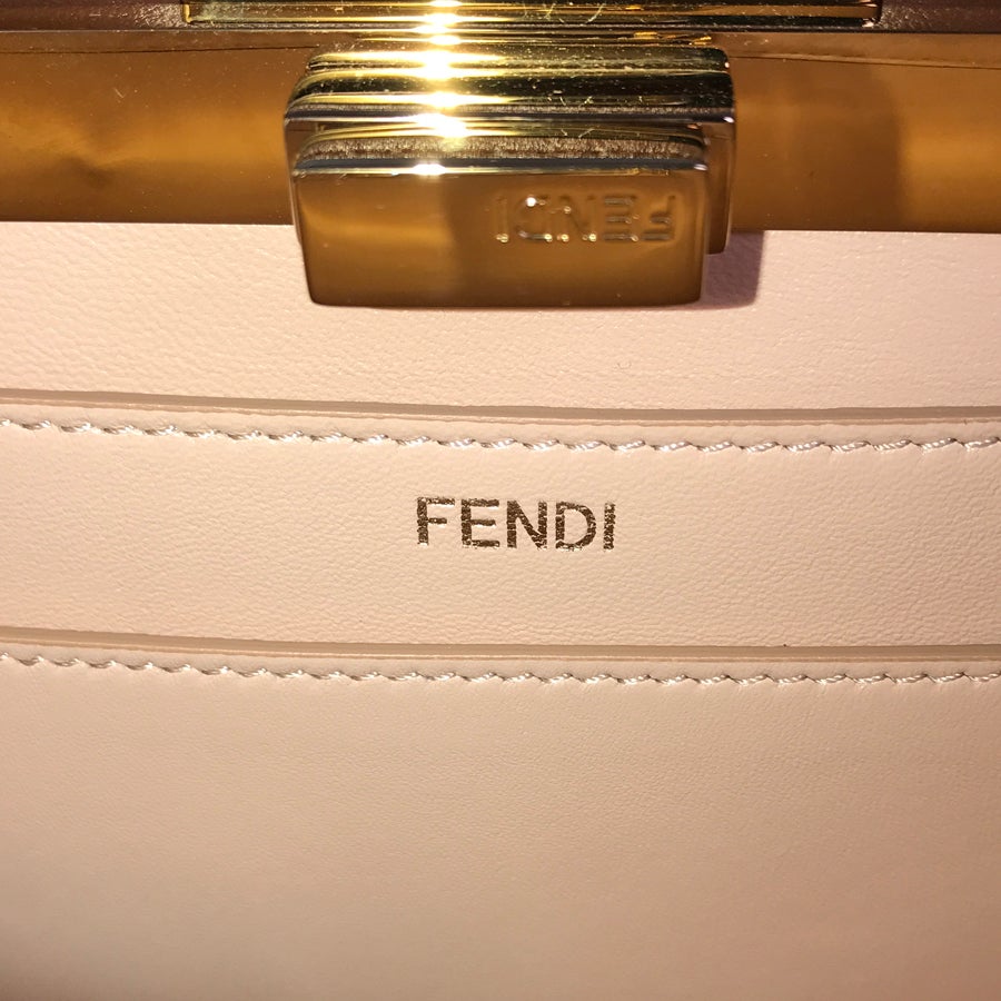 フェンディ ハンドバッグ