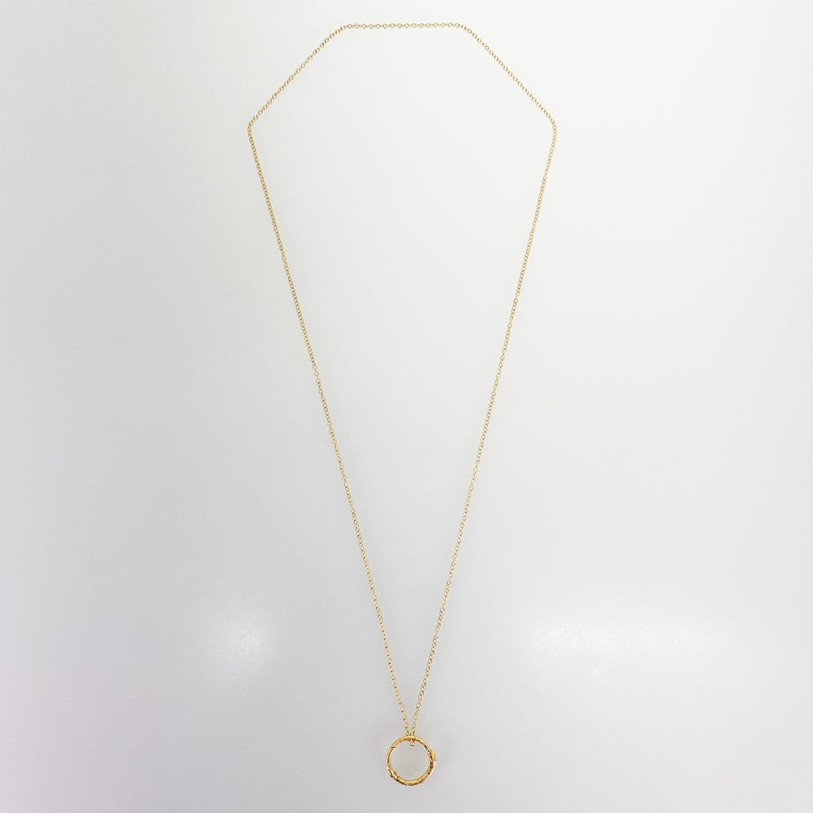 グッチ ロングネックレス