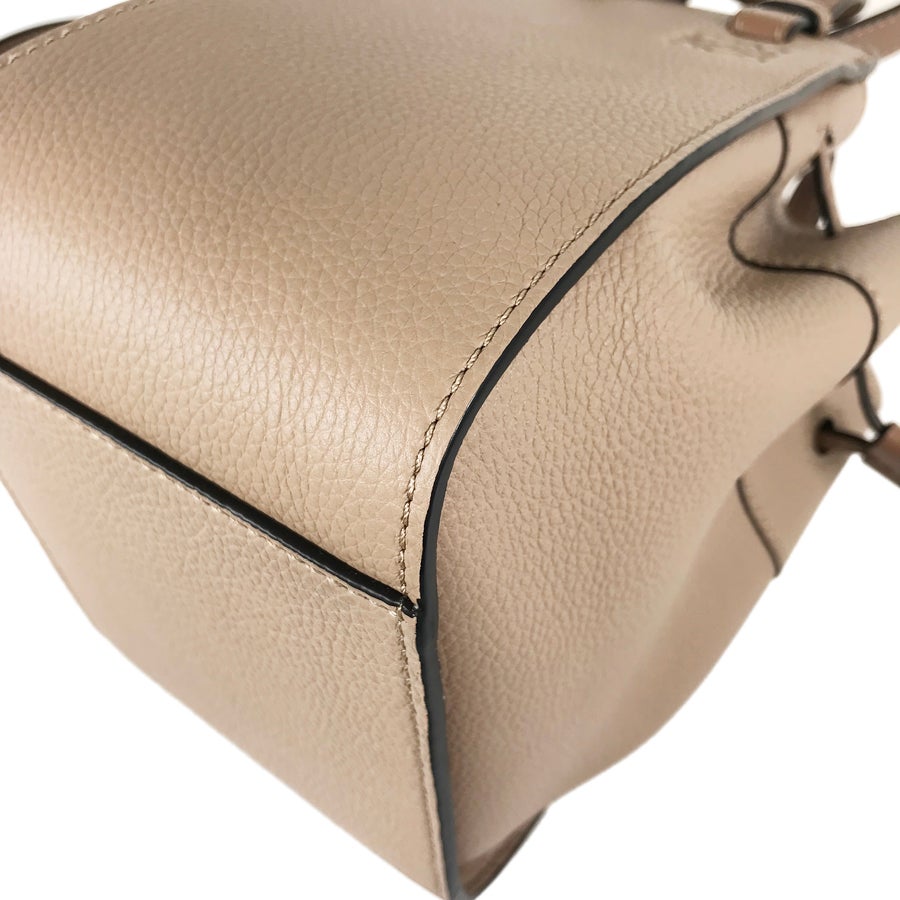 ロエベ ハンドバッグ