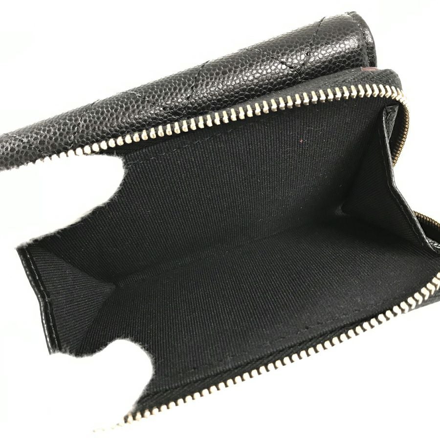 シャネル 三つ折り財布