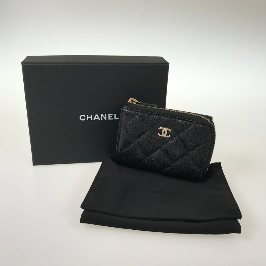 シャネル 三つ折り財布