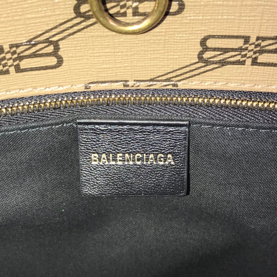 バレンシアガ トートバッグ