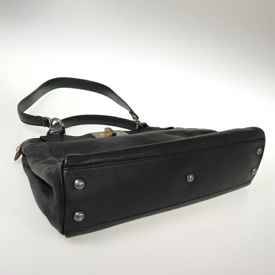 フェンディ ハンドバッグ