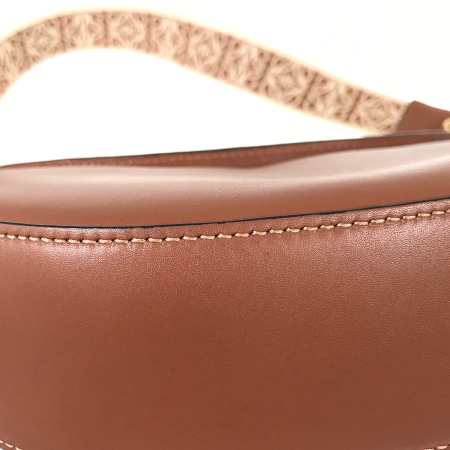 ロエベ ショルダーバッグ