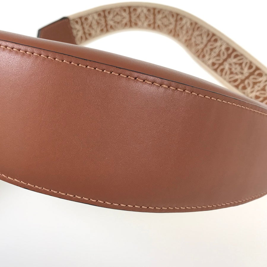 ロエベ ショルダーバッグ