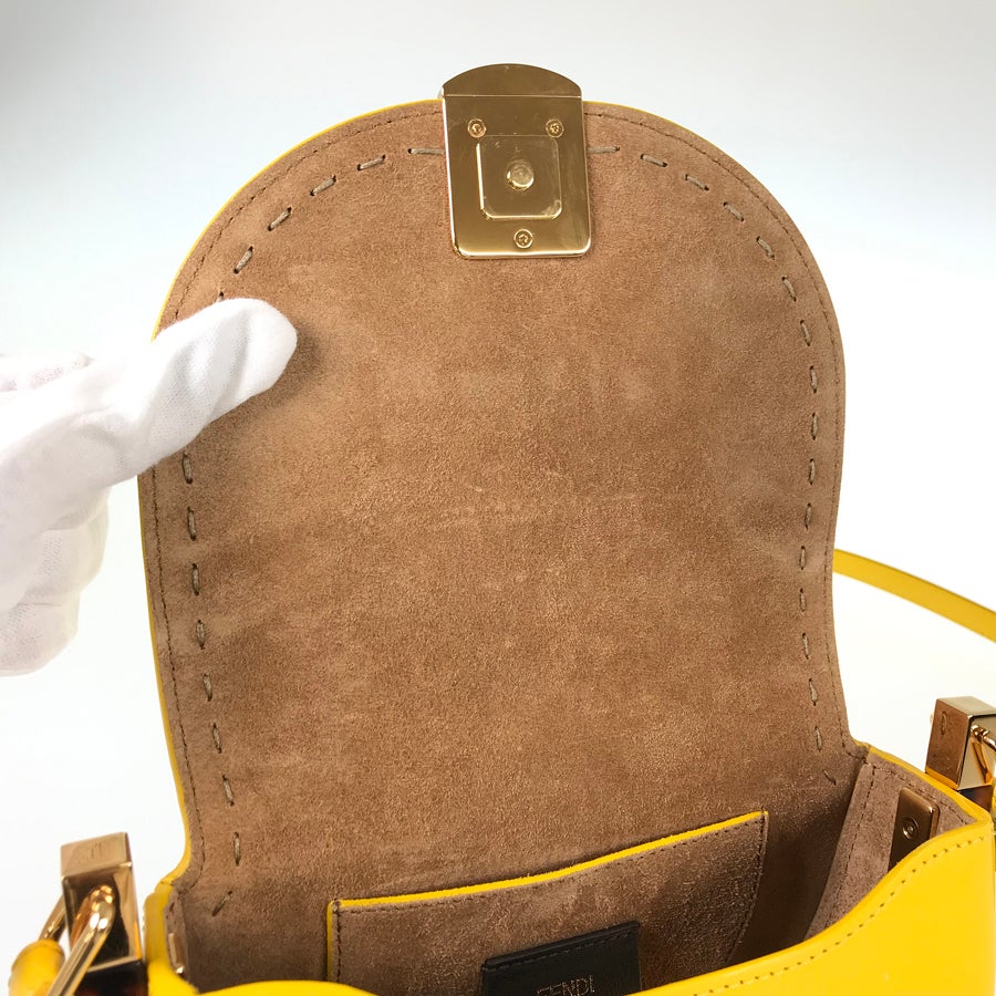 フェンディ ショルダーバッグ