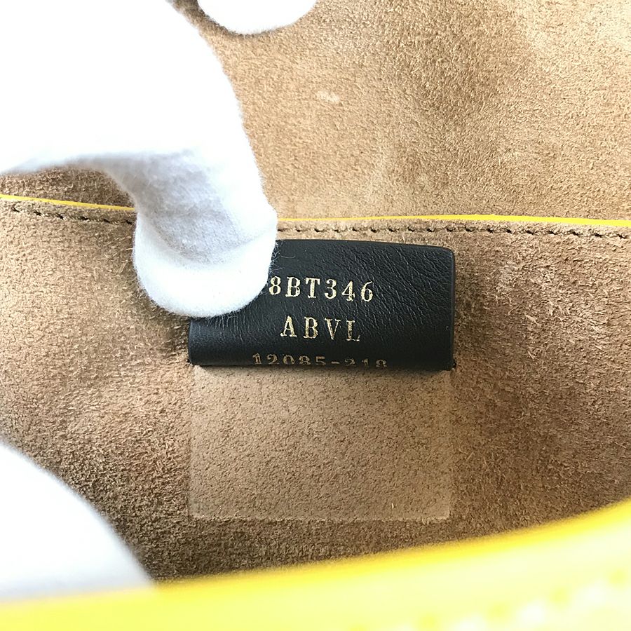 フェンディ ショルダーバッグ