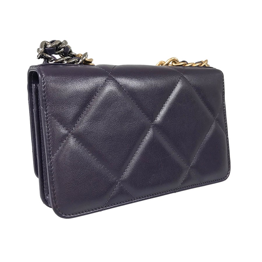 シャネル ショルダーバッグ