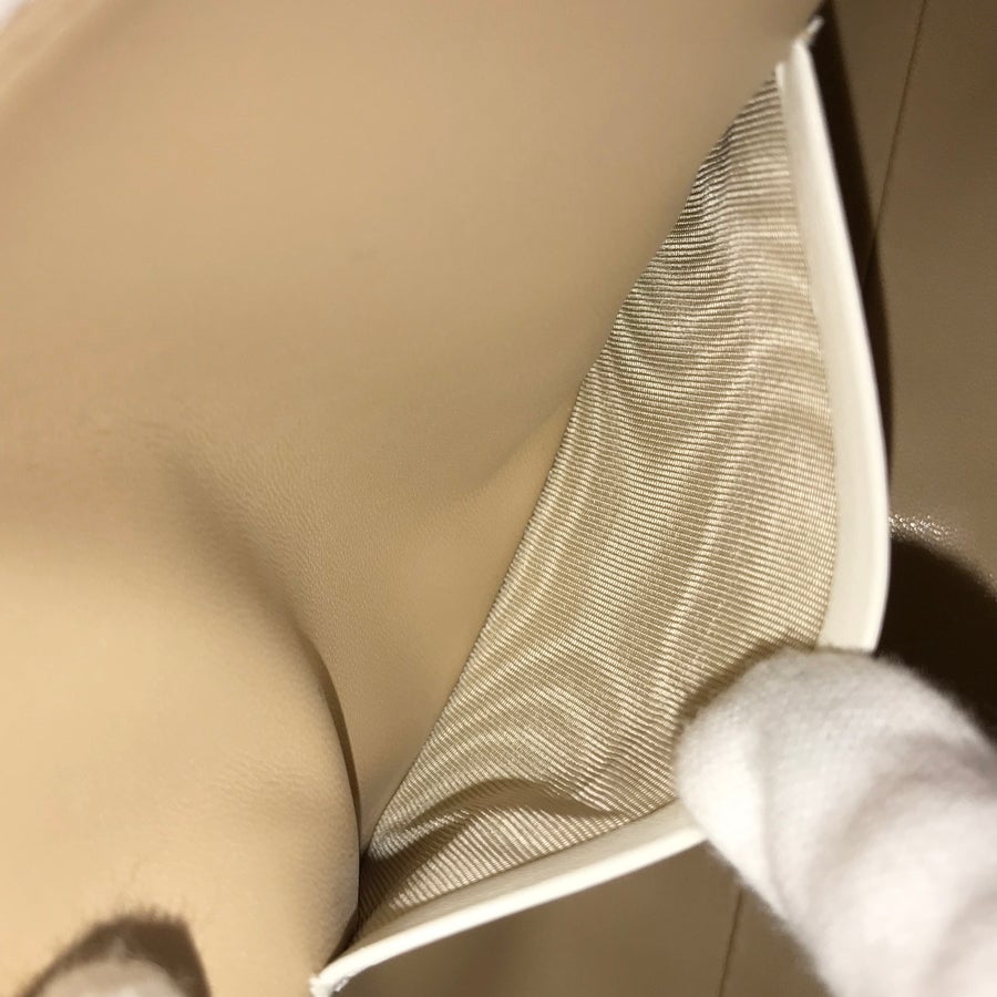 ジミーチュウ ハンドバッグ