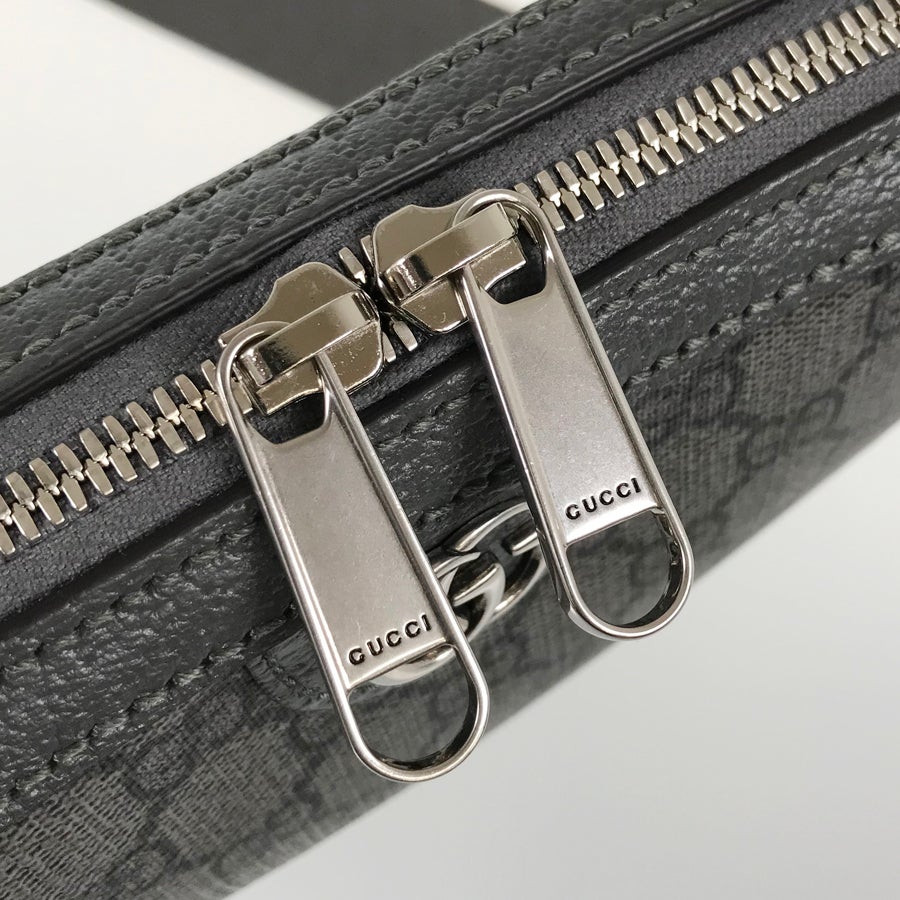 グッチ ショルダーバッグ