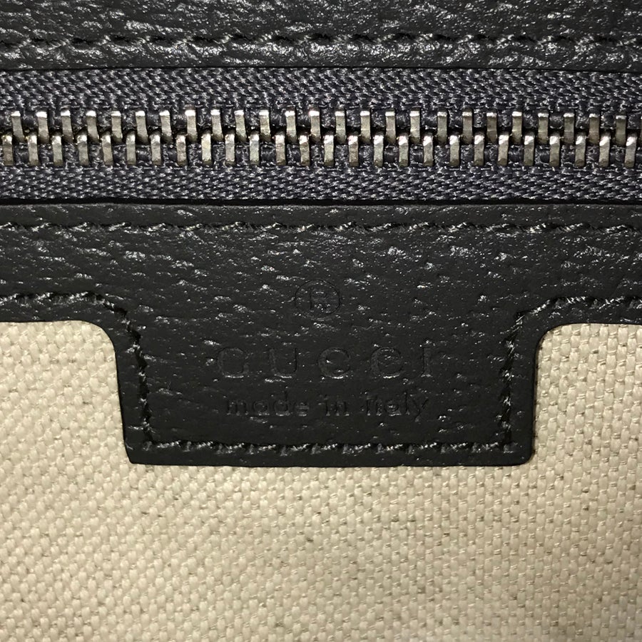 グッチ ショルダーバッグ