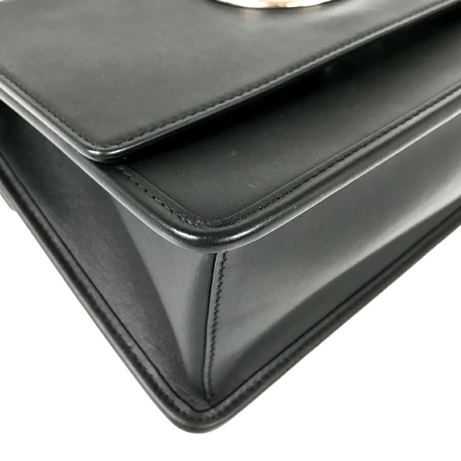 フェンディ ハンドバッグ