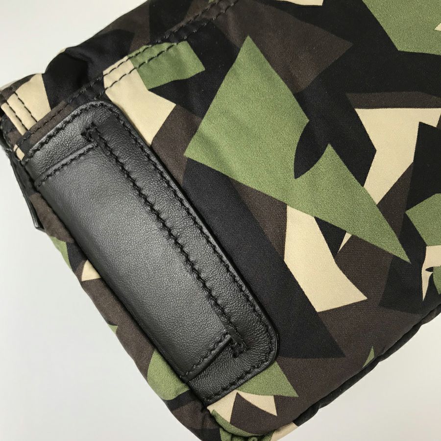 フェンディ ショルダーバッグ