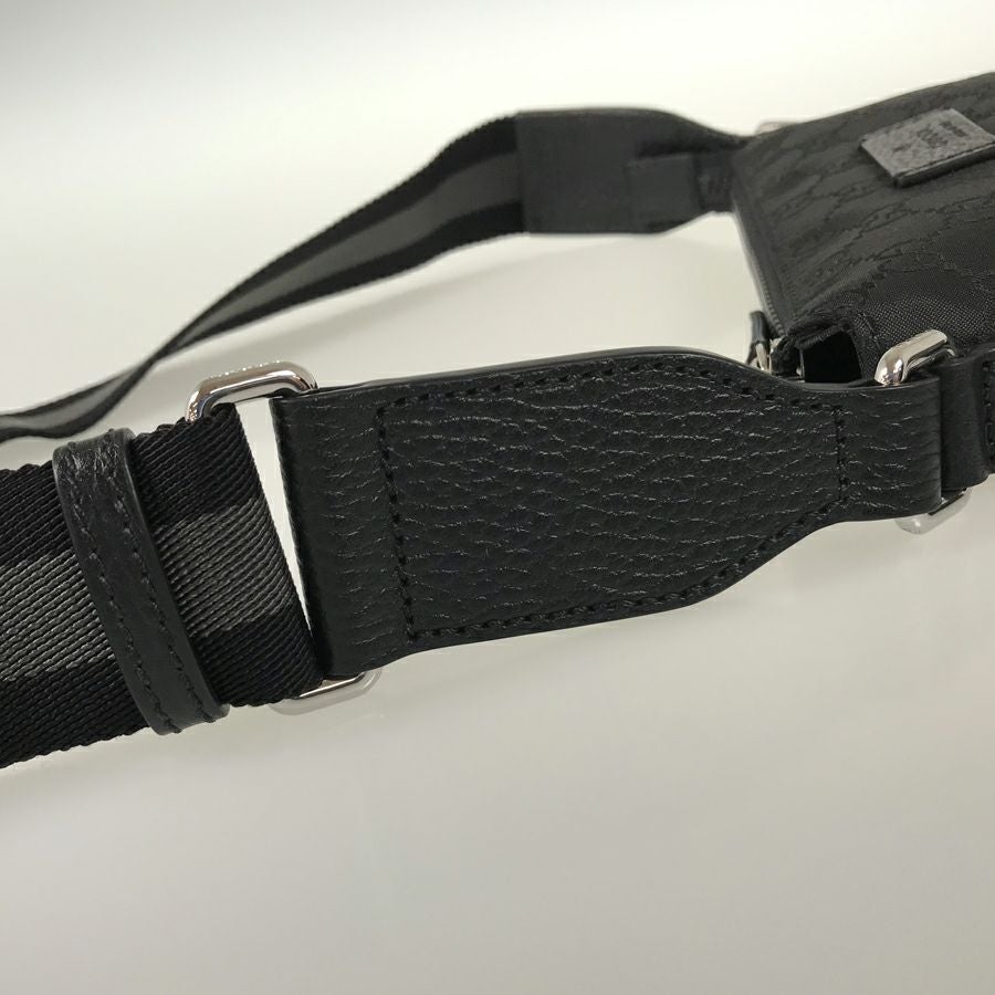 グッチ ショルダーバッグ